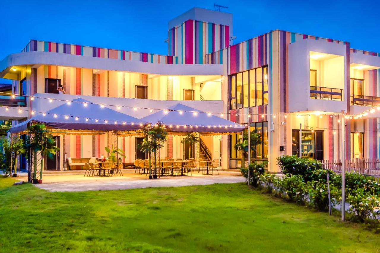 Taitung Rainbow Pet Friendly Maison Resort Экстерьер фото